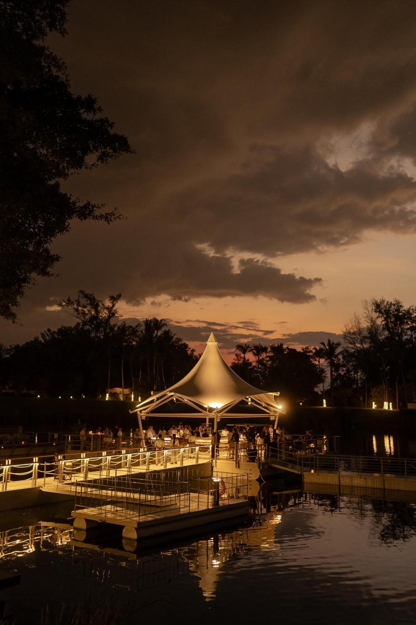Banyan Tree Phuket - SHA Extra Plus Pantai Bang Tao Bagian luar foto
