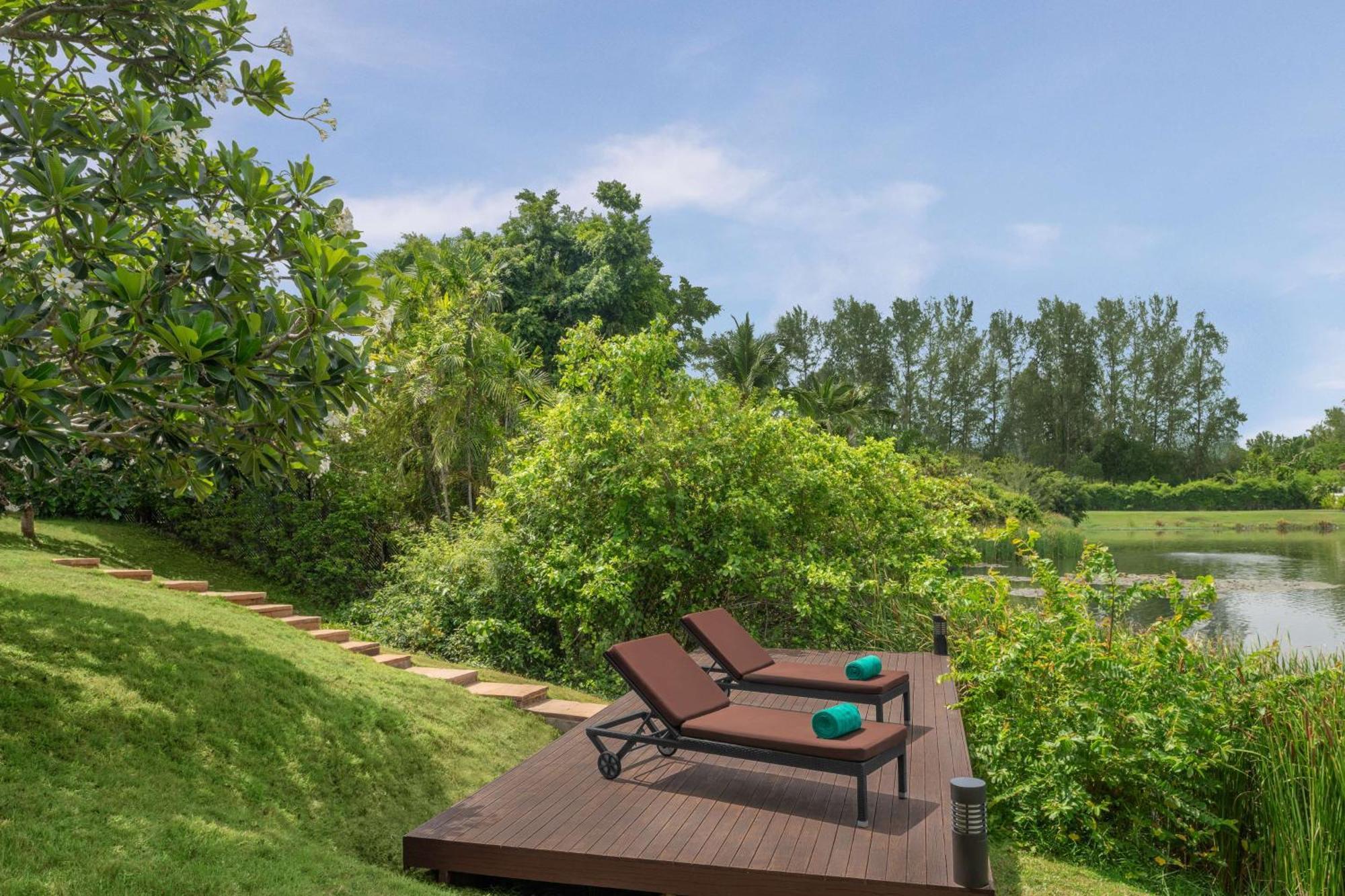 Banyan Tree Phuket - SHA Extra Plus Pantai Bang Tao Bagian luar foto